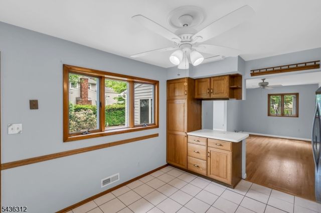 86 Portland Ave, Fanwood Boro, NJ 07023