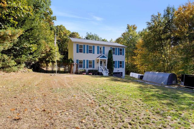 33 Sampson Road, Rochester, NH 03867