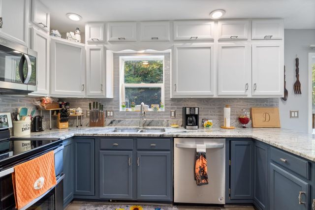 33 Sampson Road, Rochester, NH 03867
