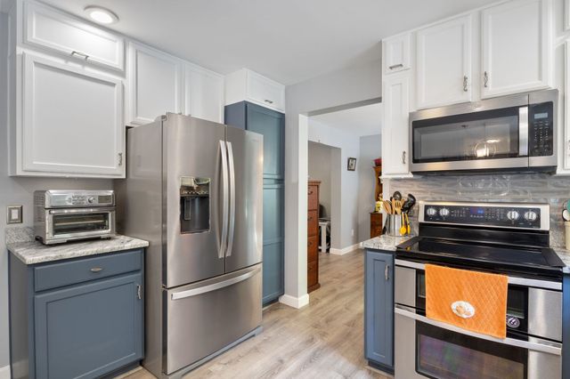 33 Sampson Road, Rochester, NH 03867