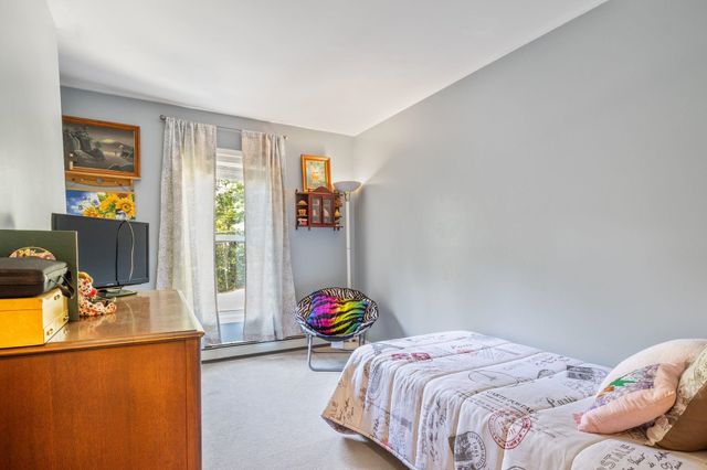33 Sampson Road, Rochester, NH 03867
