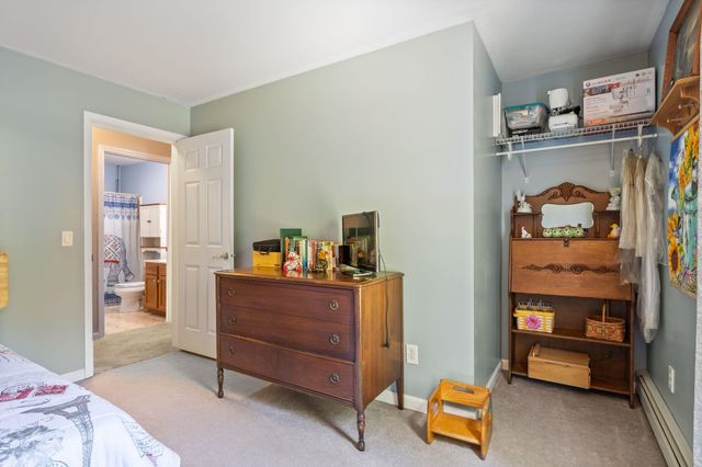 33 Sampson Road, Rochester, NH 03867