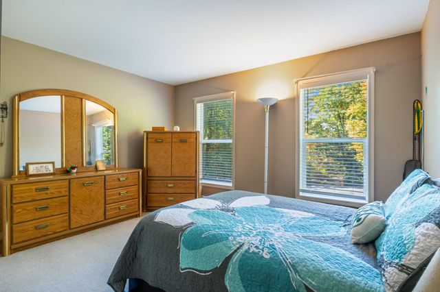 33 Sampson Road, Rochester, NH 03867
