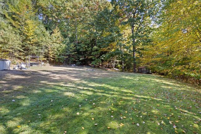 33 Sampson Road, Rochester, NH 03867