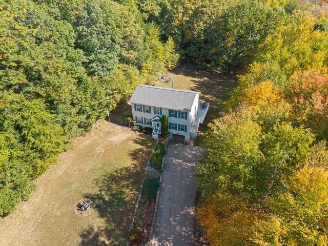 33 Sampson Road, Rochester, NH 03867