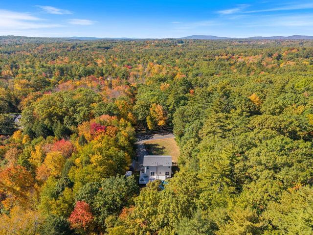 33 Sampson Road, Rochester, NH 03867