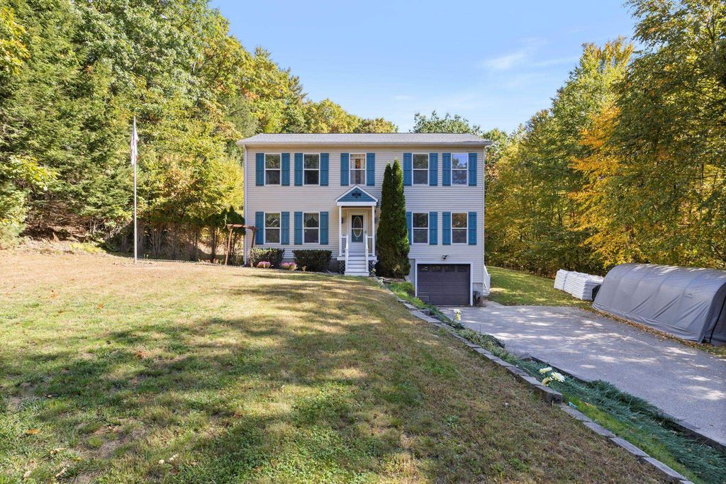 33 Sampson Road, Rochester, NH 03867