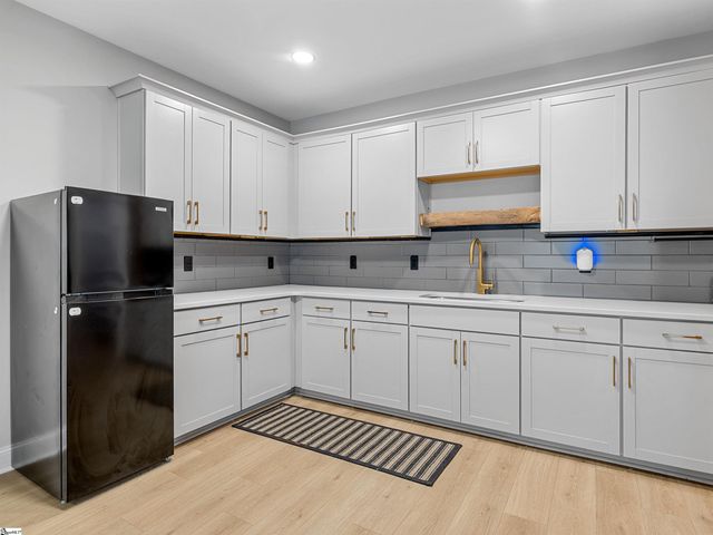 234 Deerview Trail, Simpsonville, SC 29680