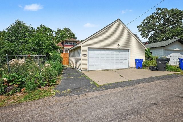 1324 Marshall Avenue, Saint Paul, MN 55104