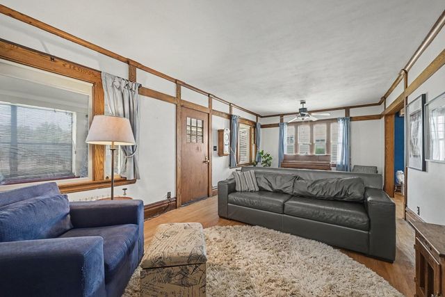 1324 Marshall Avenue, Saint Paul, MN 55104