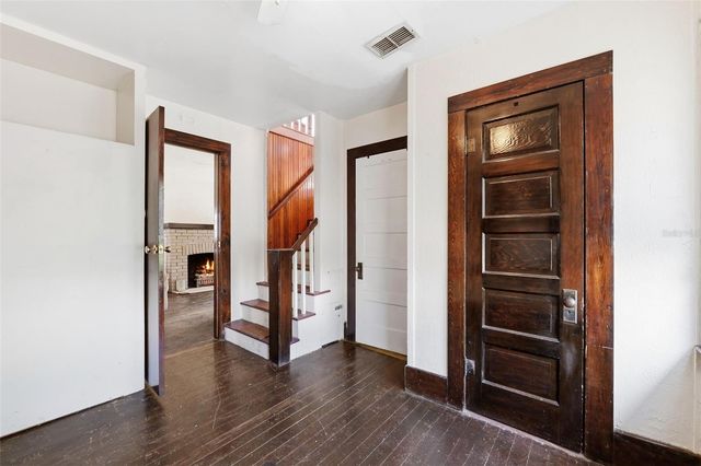 5328 17TH STREET, Zephyrhills, FL 33542