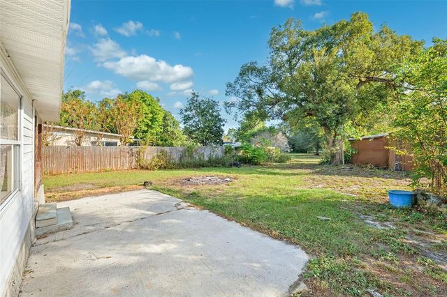 5328 17TH STREET, Zephyrhills, FL 33542