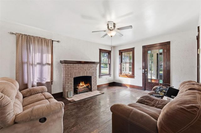 5328 17TH STREET, Zephyrhills, FL 33542