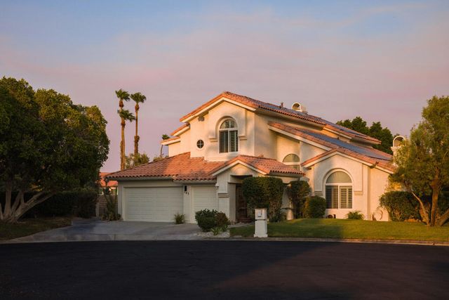 201 Augusta Drive, Palm Desert, CA 92211