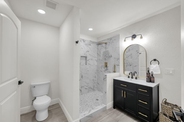 2519 Micliff Boulevard, Houston, TX 77068