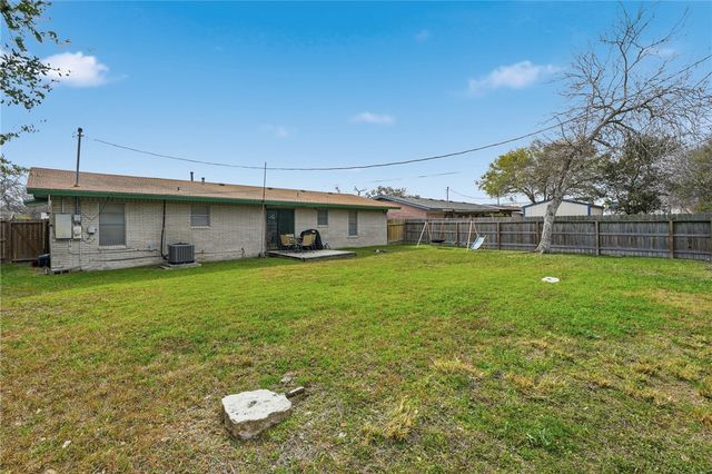 1213 SALEM Dr, Corpus Christi, TX 78412