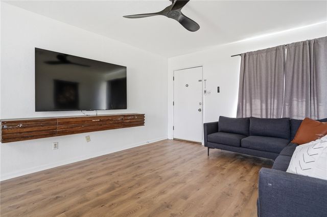 1213 SALEM Dr, Corpus Christi, TX 78412