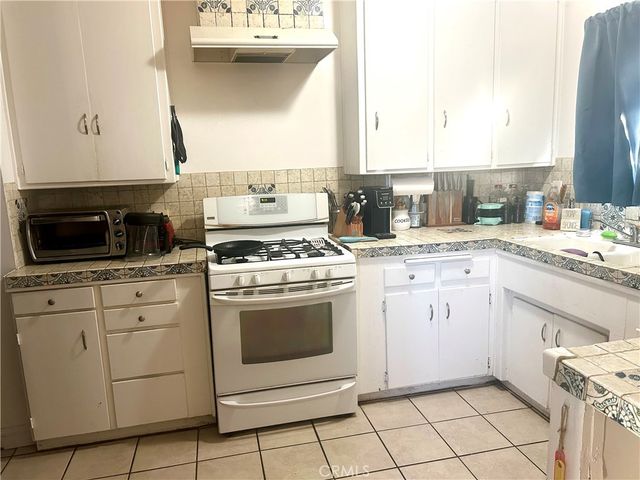 12591 7th, Yucaipa, CA 92399