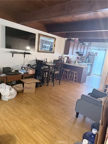 4040 Grand View 65, Los Angeles, CA 90066