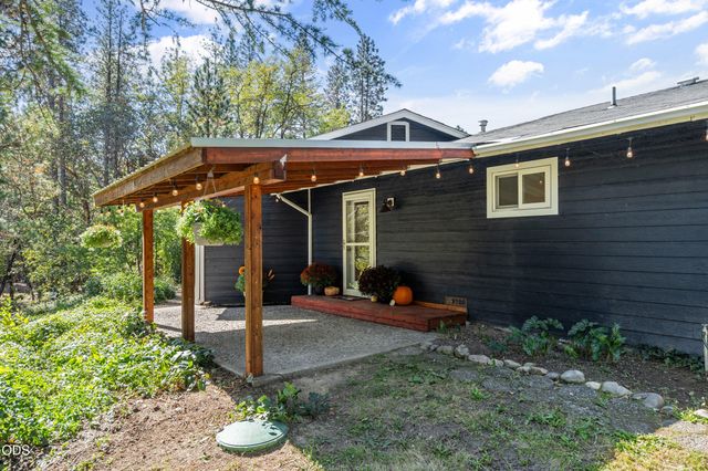 2788 Midway Avenue, Grants Pass, OR 97527