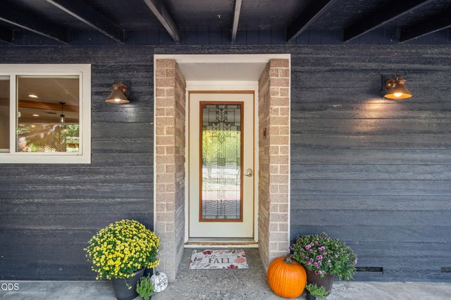 2788 Midway Avenue, Grants Pass, OR 97527