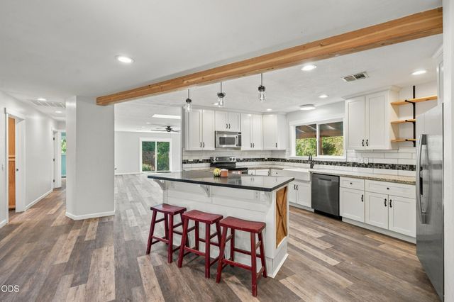 2788 Midway Avenue, Grants Pass, OR 97527