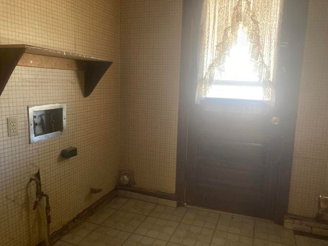 712 C St SE, Miami, OK 74354