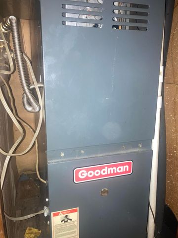 712 C St SE, Miami, OK 74354