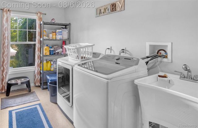 3067 Elk Creek Drive, Clayton Charter Township, MI 48473