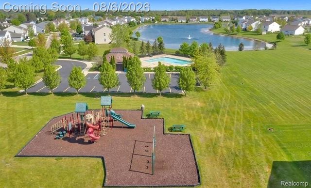 3067 Elk Creek Drive, Clayton Charter Township, MI 48473