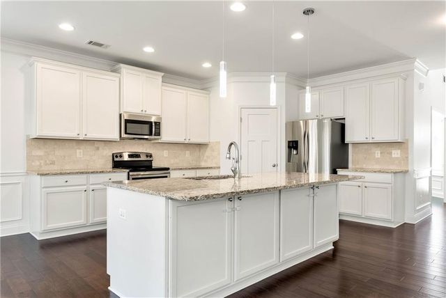 4171 Towncastle Lane, Buford, GA 30518