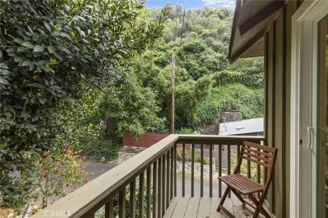 721 Country Club, Burbank, CA 91501