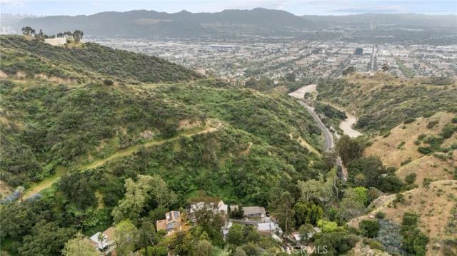 721 Country Club, Burbank, CA 91501