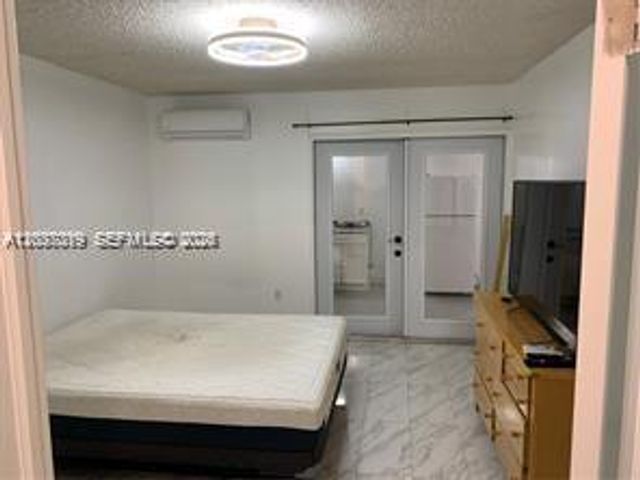 11882 SW 209th Terrace, Miami, FL 33177