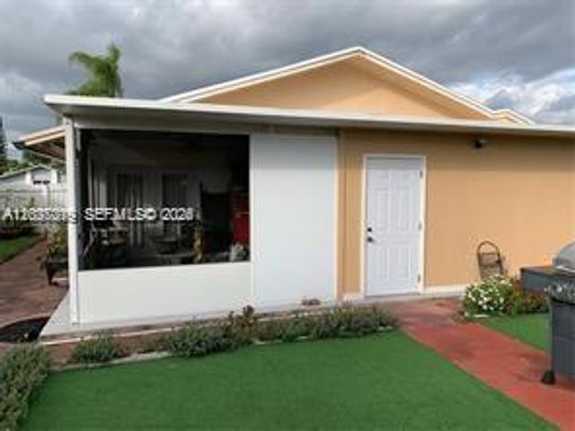 11882 SW 209th Terrace, Miami, FL 33177