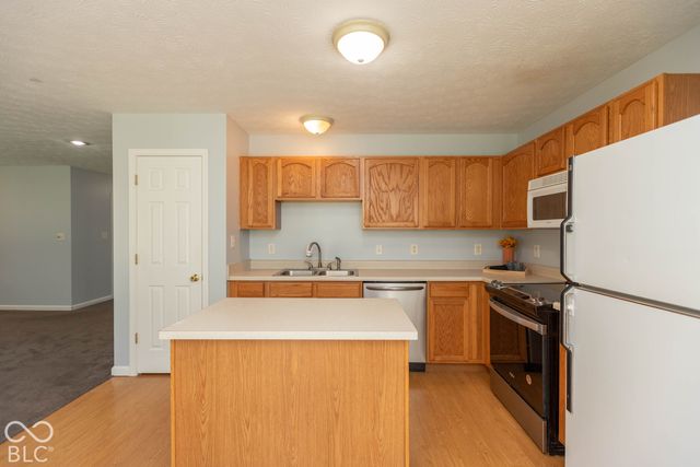 1257 Spring Lake Drive, Brownsburg, IN 46112