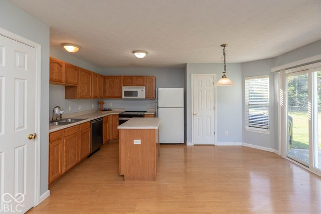 1257 Spring Lake Drive, Brownsburg, IN 46112