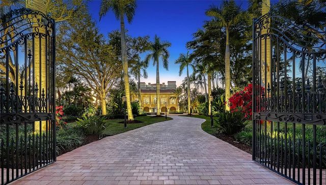 1067 WESTWAY DRIVE, Sarasota, FL 34236