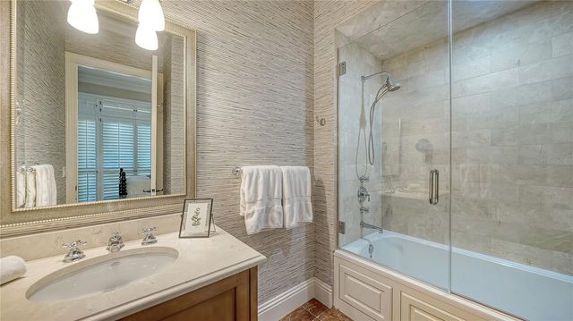 1067 WESTWAY DRIVE, Sarasota, FL 34236