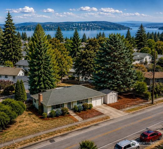 10246 RENTON AVE S, Seattle, WA 98178