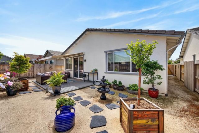 1452 Carson River Loop, Lincoln, CA 95648