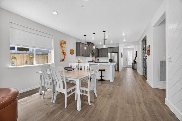 1452 Carson River Loop, Lincoln, CA 95648