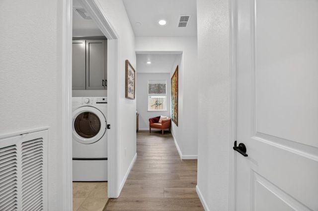 1452 Carson River Loop, Lincoln, CA 95648