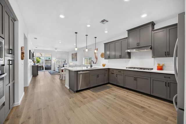 1452 Carson River Loop, Lincoln, CA 95648