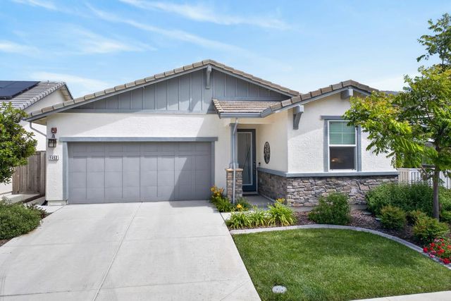 1452 Carson River Loop, Lincoln, CA 95648