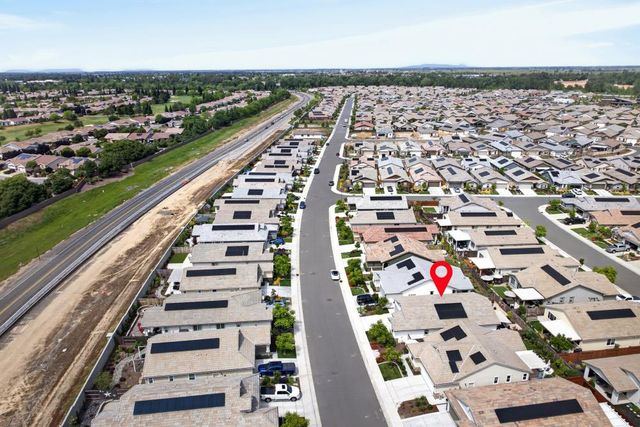1452 Carson River Loop, Lincoln, CA 95648