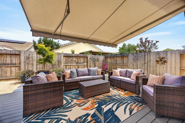 1452 Carson River Loop, Lincoln, CA 95648