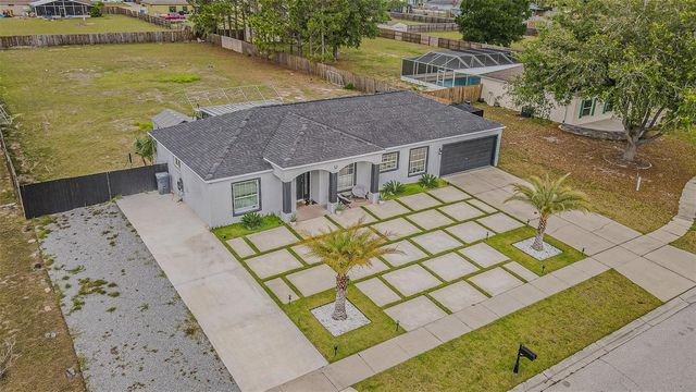12121 COLONIAL ESTATES LANE, Riverview, FL 33579