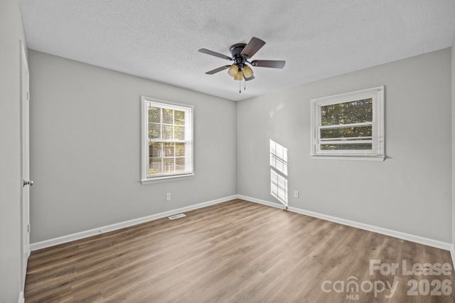 4800 Maplecrest Drive, Gastonia, NC 28056