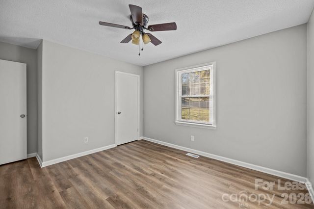 4800 Maplecrest Drive, Gastonia, NC 28056